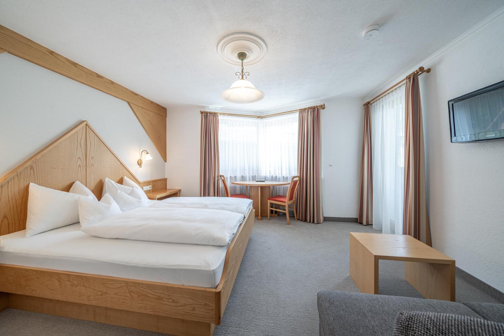 Pension Bergfrieden โอเบอร์กัวร์เกิล ภายนอก รูปภาพ
