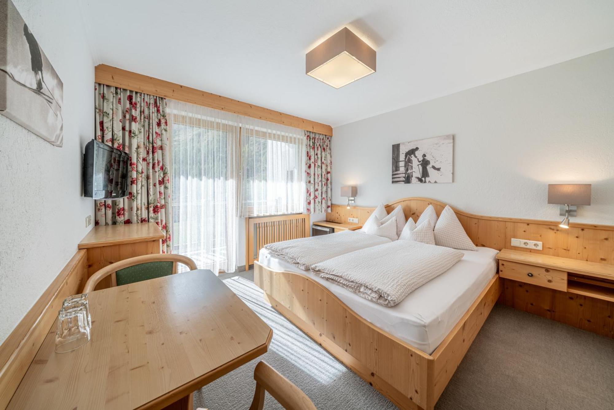 Pension Bergfrieden โอเบอร์กัวร์เกิล ภายนอก รูปภาพ
